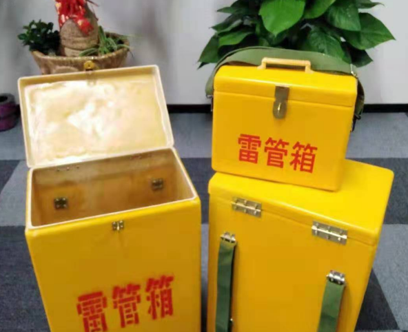 淇县玻璃钢雷管箱有哪些特点
